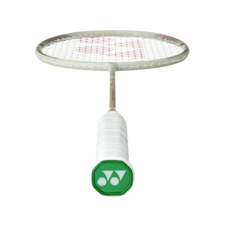 YONEX ArcSaber 7 Play, light beige, 4U/G5, Werksbesaitung
