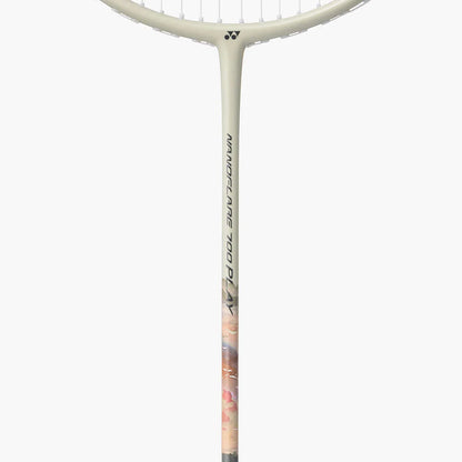YONEX Nanoflare 700 Play, light beige, 4U/G5, Werksbesaitung